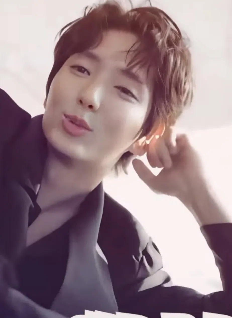 이준기 최근 활동샷