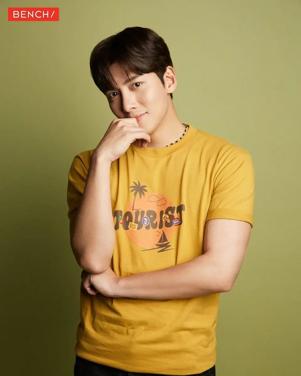 Behind-the-scenes cut of Ji Changwook
