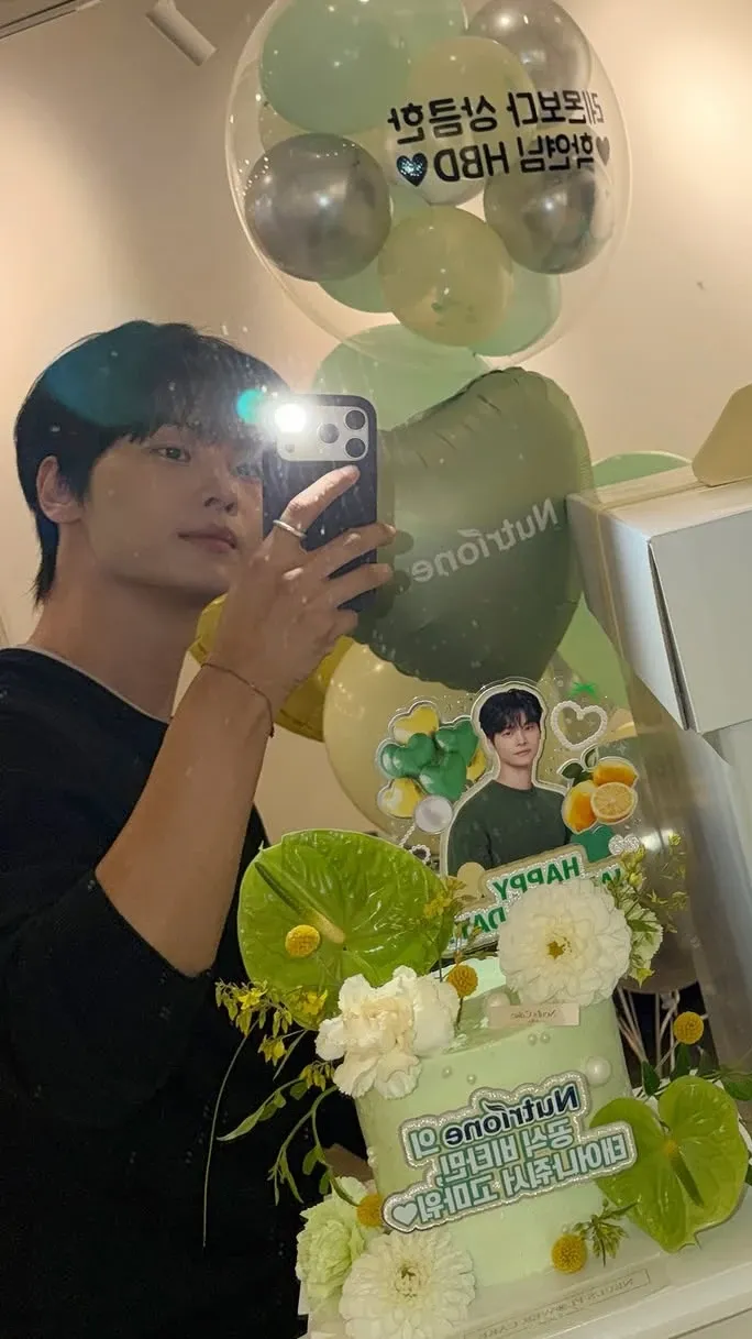 Today's popular wallpaper in Cha Hakyeon (N) community