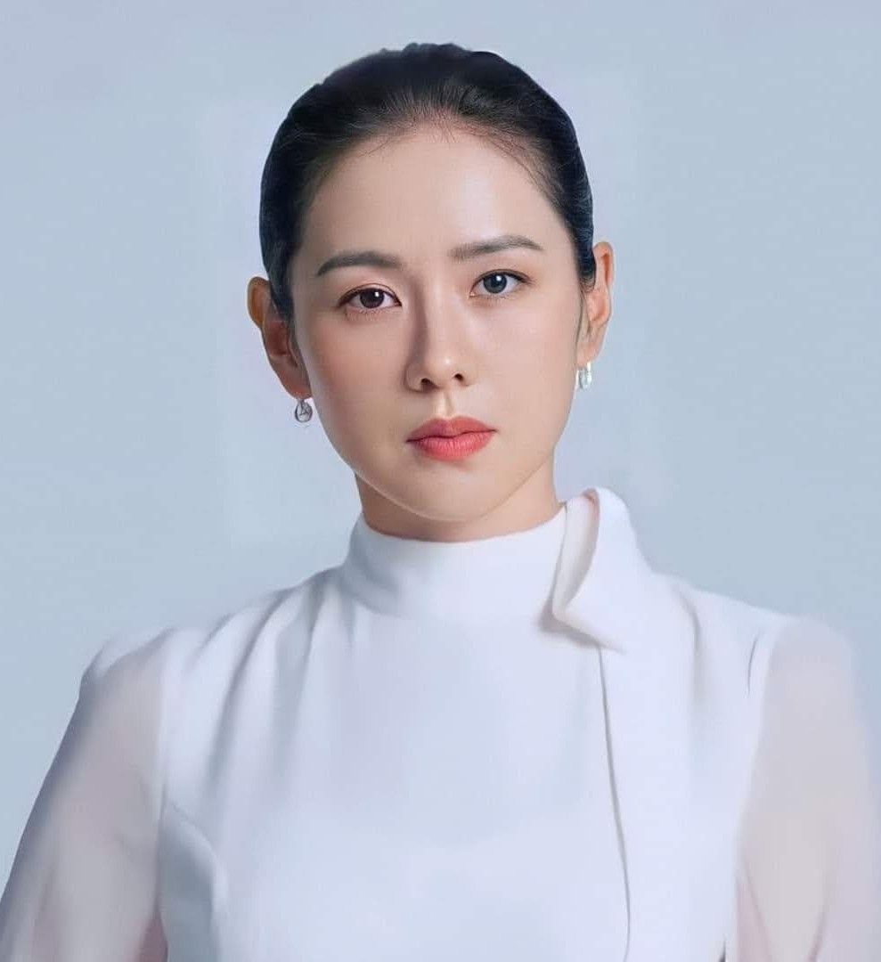 손예진의 비하인드 컷