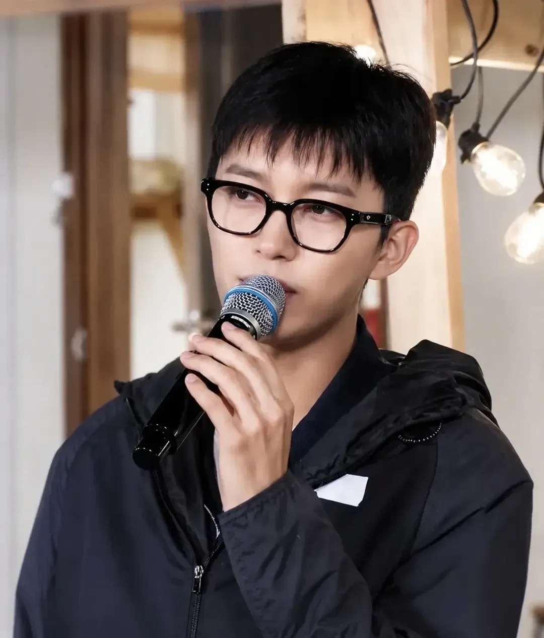 Foto kegiatan terbaru dari Lim Youngwoong