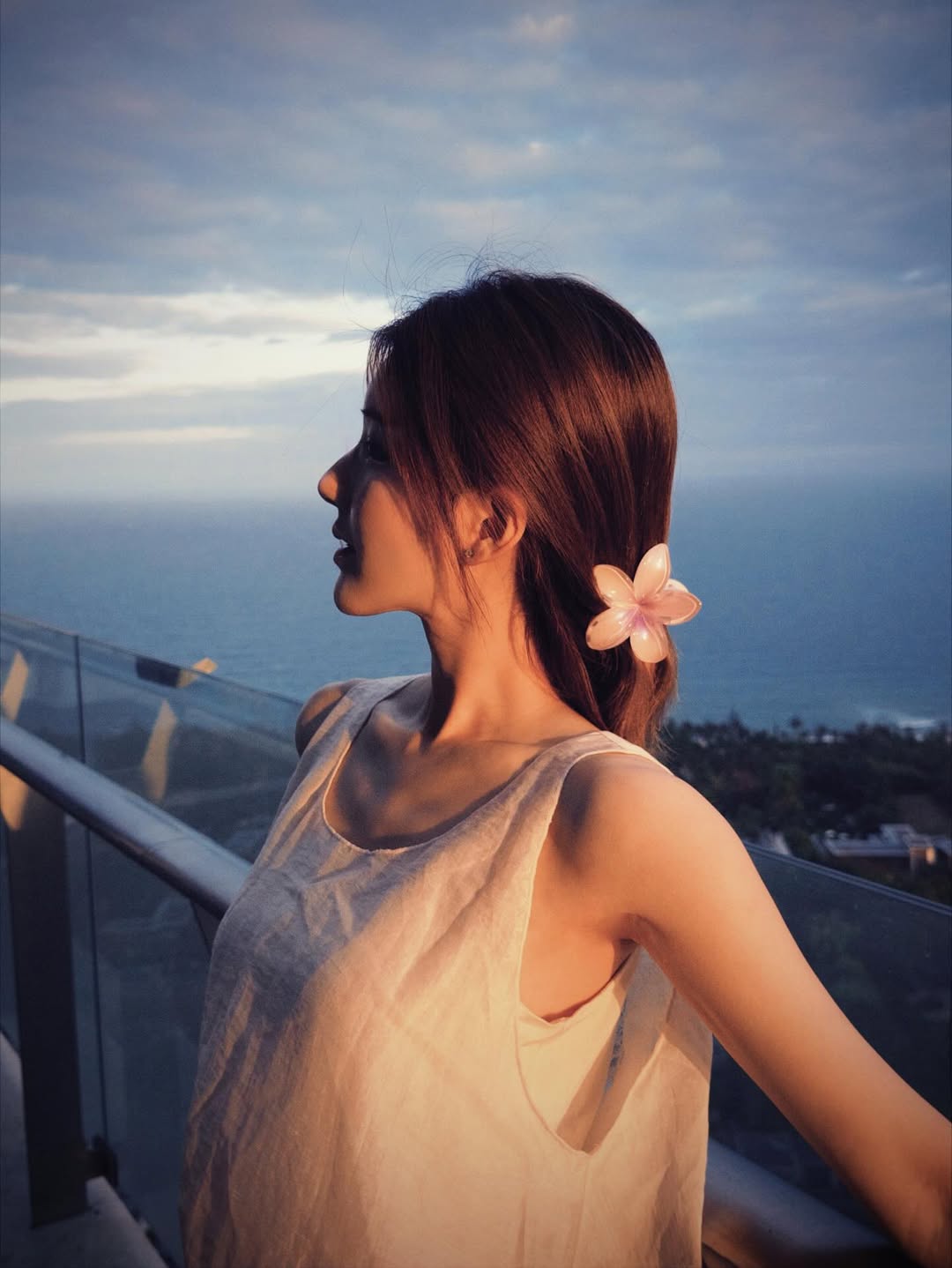 Behind-the-scenes cut of Zhao Lusi