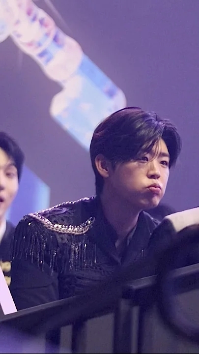 Representative background image loved by Park Jihyeon fandom