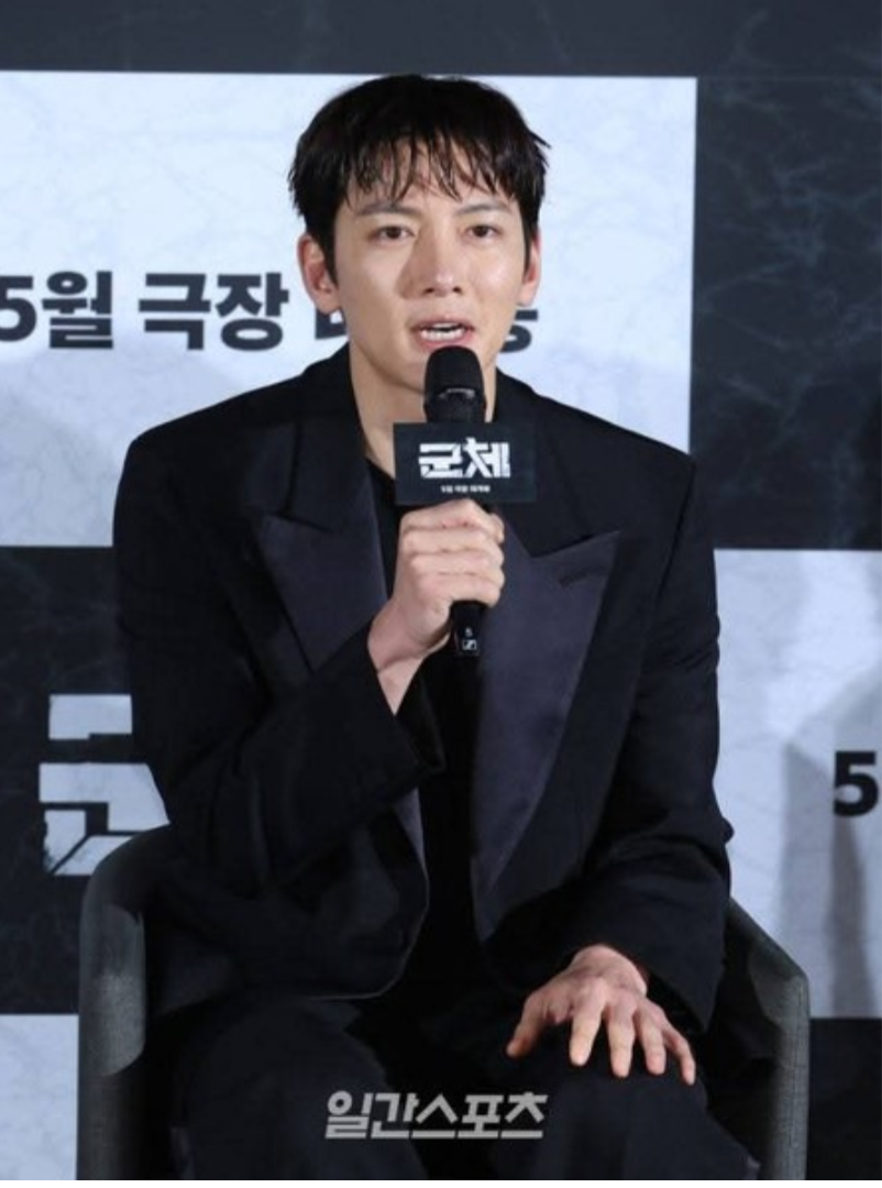 チ・チャンウクの最近の活動ショット