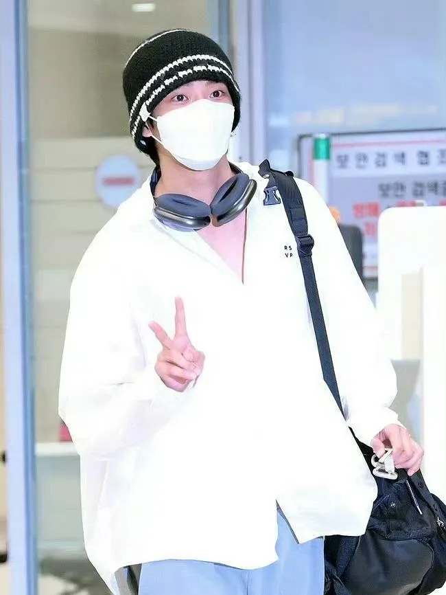 Foto terbaru dari Rowoon