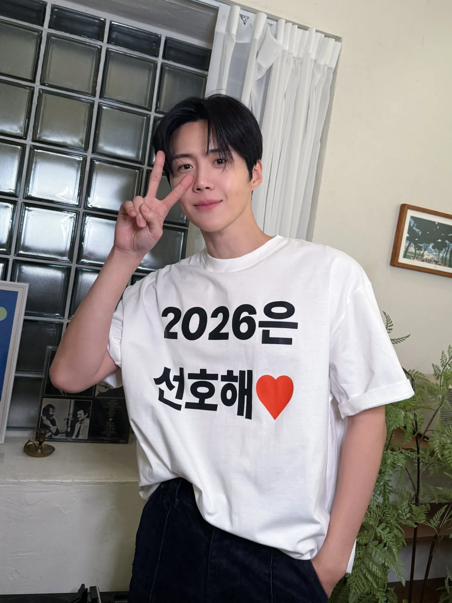 粉絲拍下的金宣虎瞬間