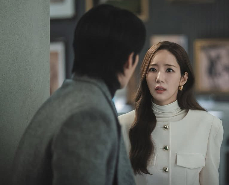 A moment captured by a fan of Park Minyoung