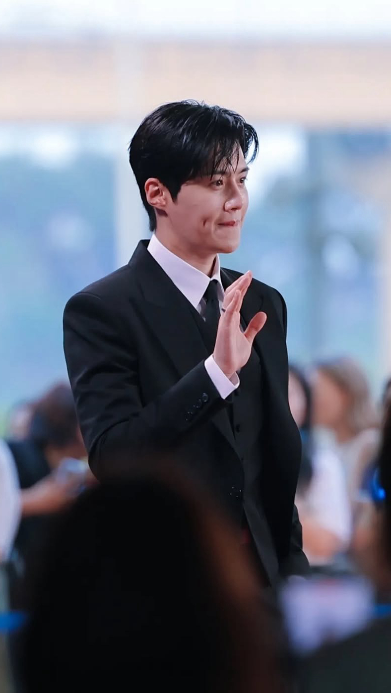 Recent activity shot of Kim Seonho