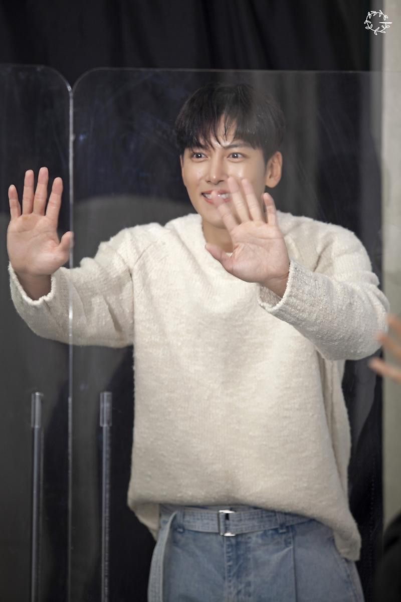 チ・チャンウクの最新写真