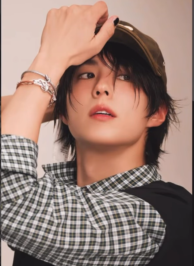 Latest photo of Park Bogum