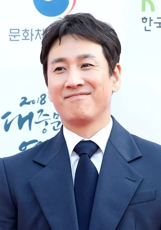 A moment captured by a fan of Lee Sunkyun