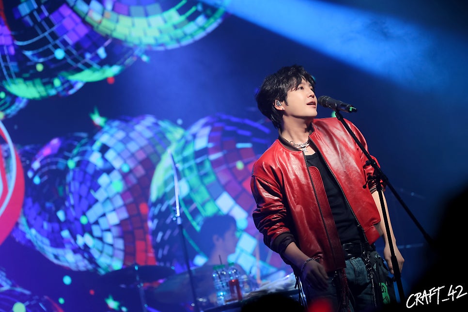 Recent activity shot of Jang Geunsuk