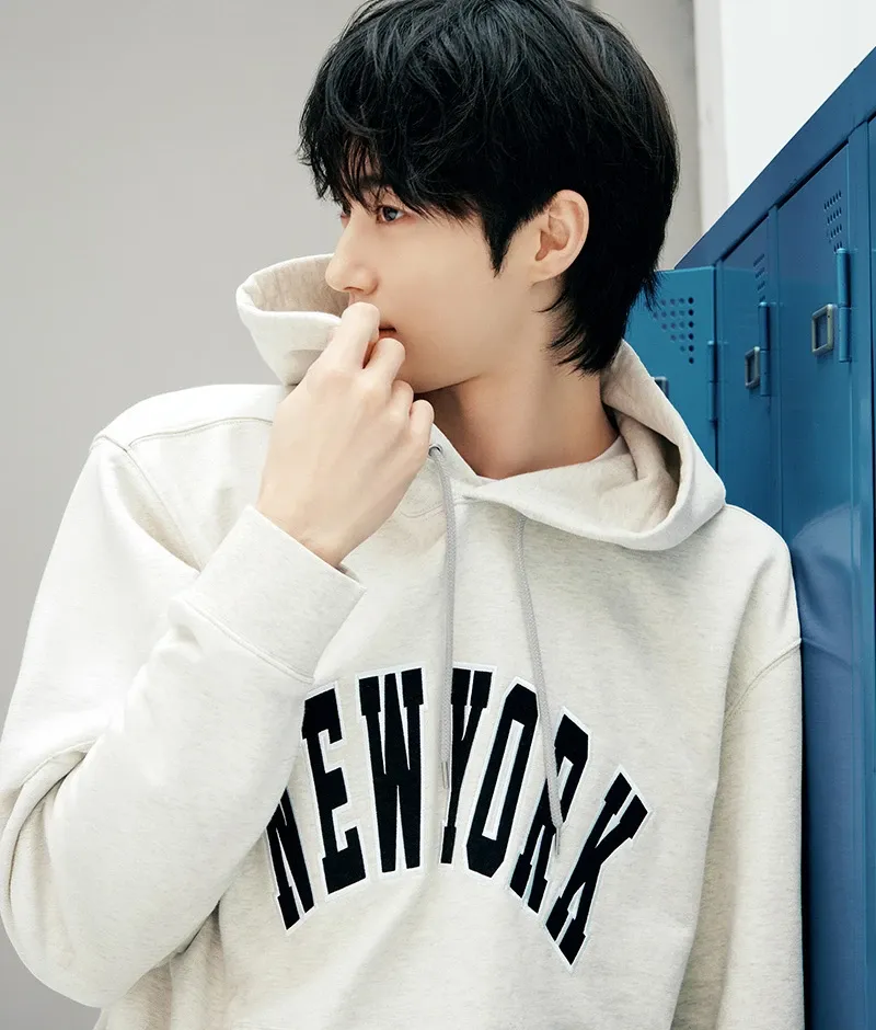 Recent activity shot of Byeon Wooseok