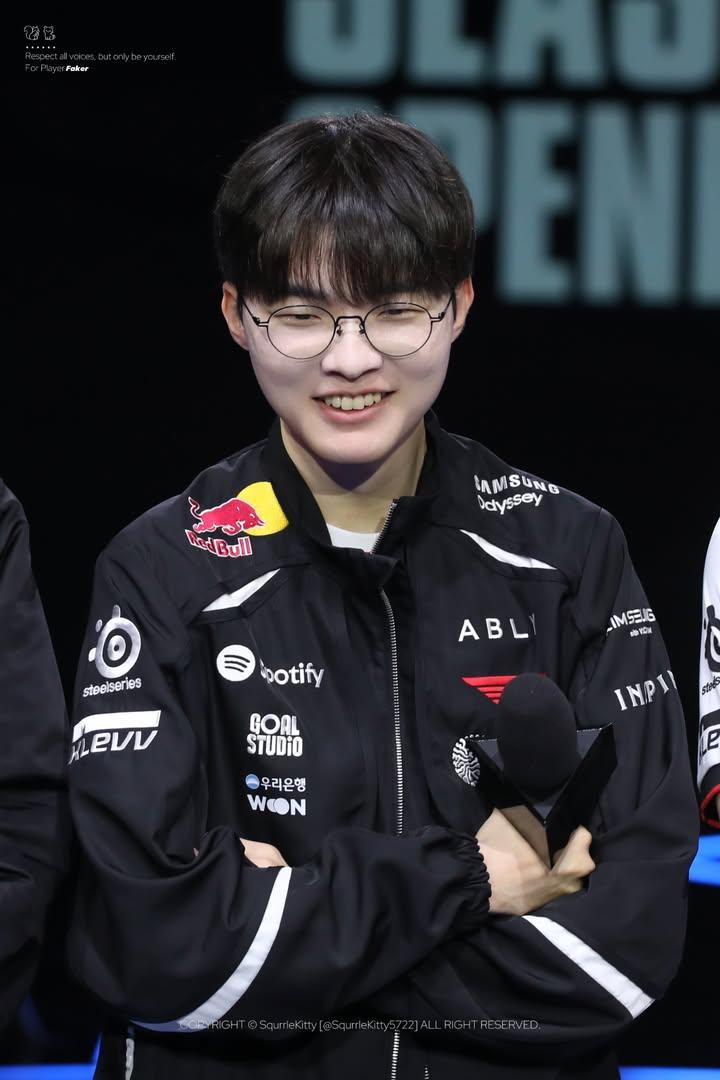 粉絲拍下的Faker瞬間