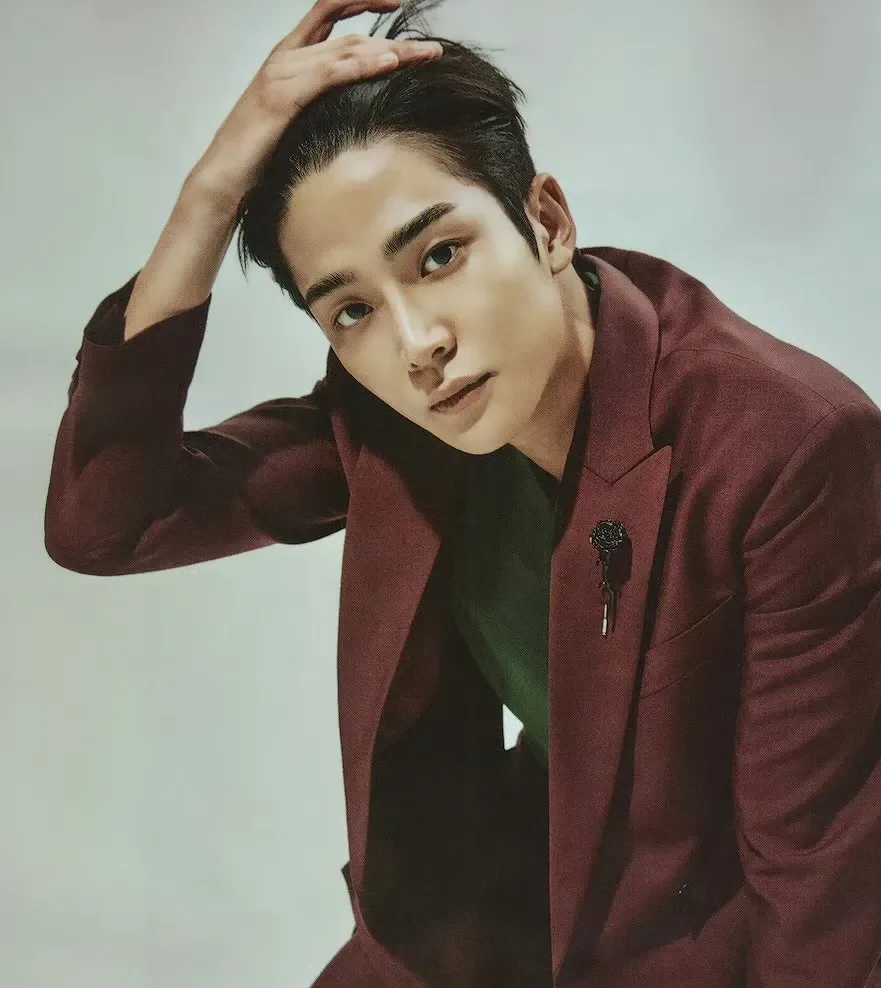 Momen yang diabadikan oleh penggemar Rowoon
