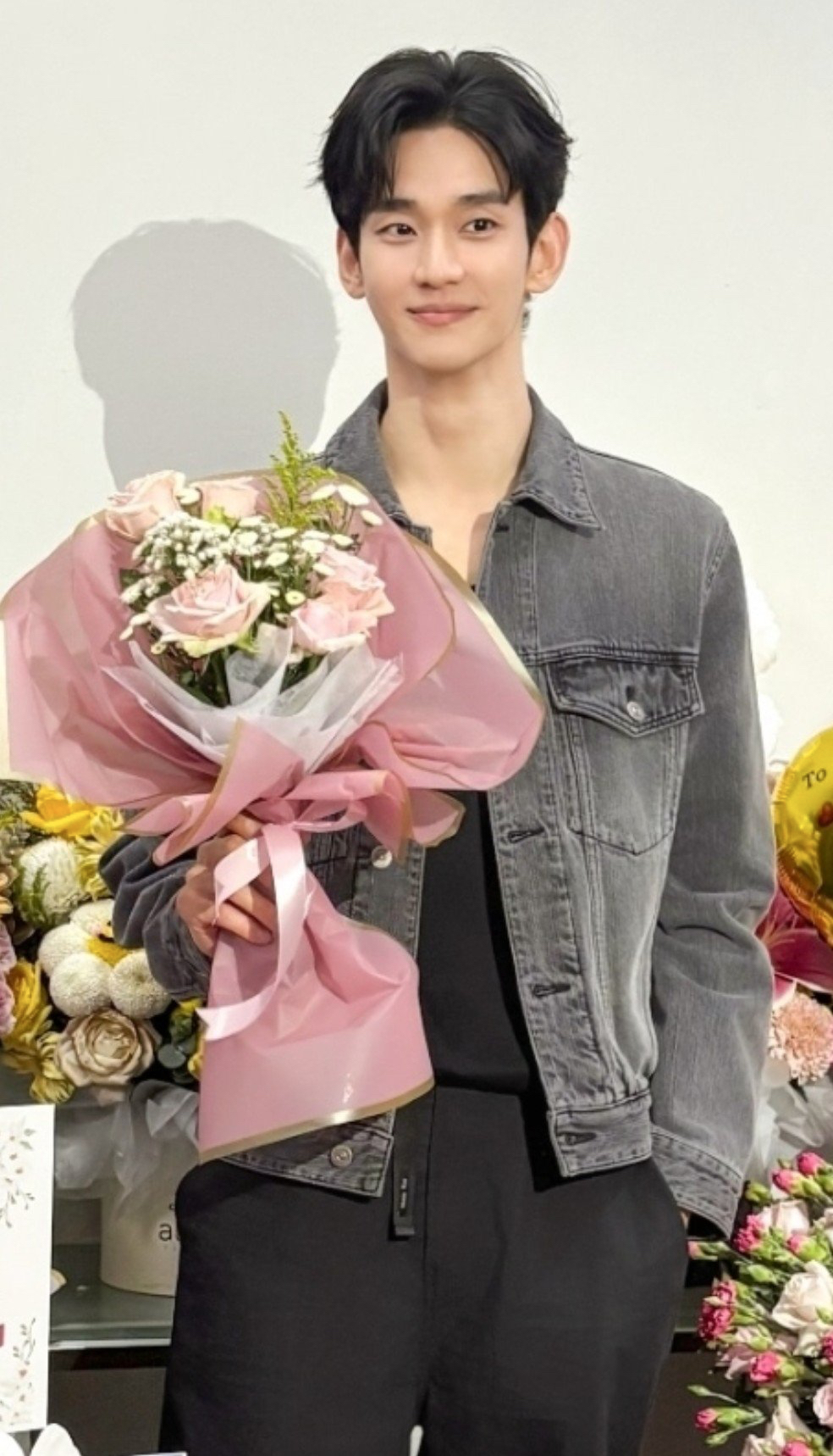 Recent activity shot of Kim Soohyun