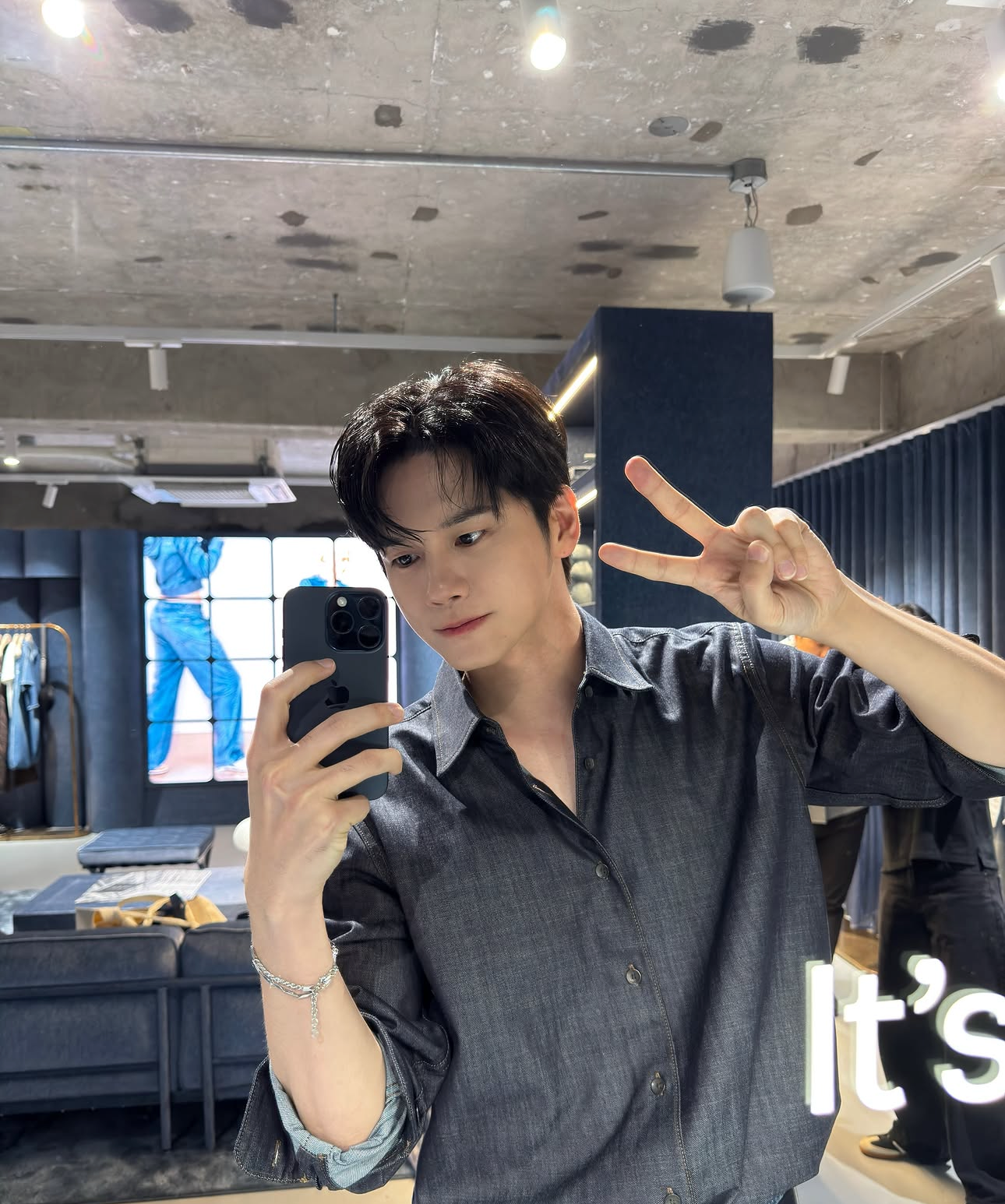 Latest photo of Ong Seongwu