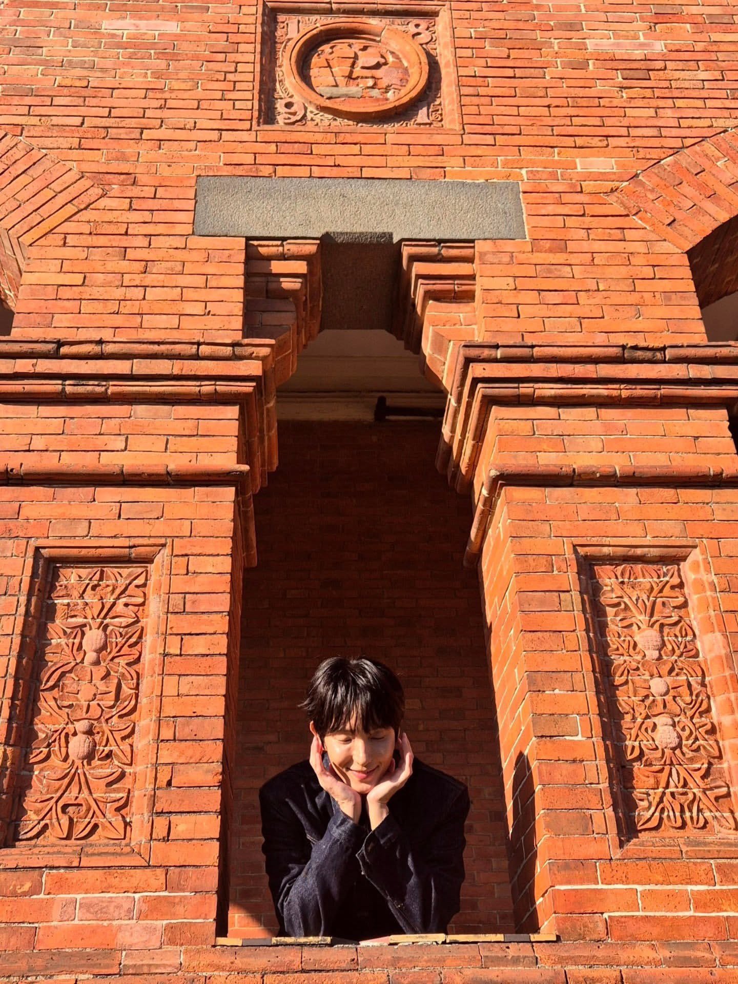 Cuplikan di balik layar dari Lee Joongi