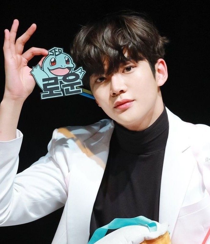 Foto terbaru dari Rowoon