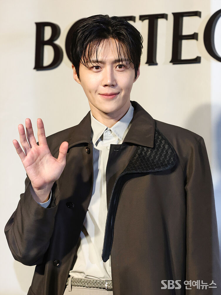 キム・ソンホのビハインドカット