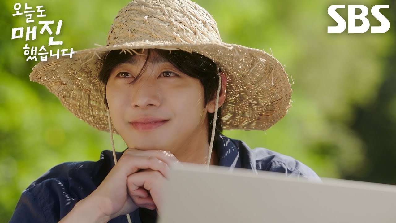 粉丝拍下的安孝燮瞬间