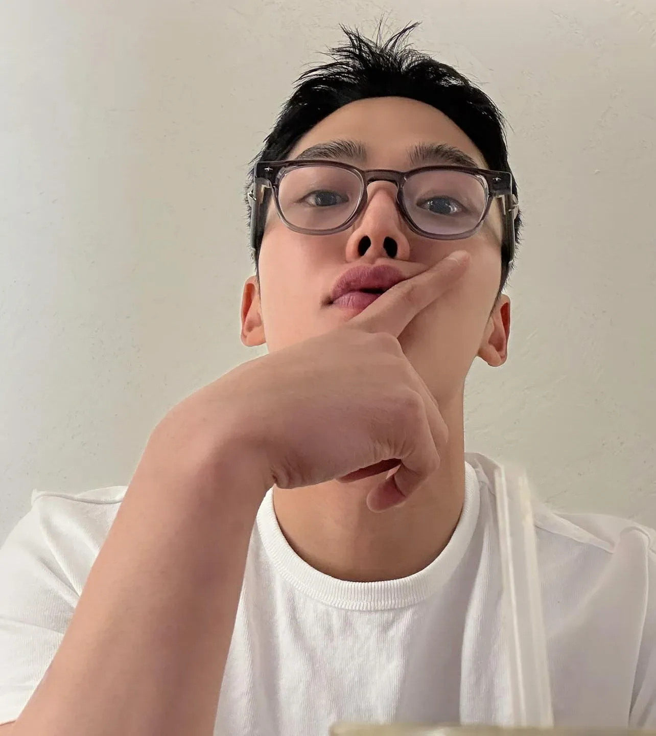 Foto terbaru dari Rowoon