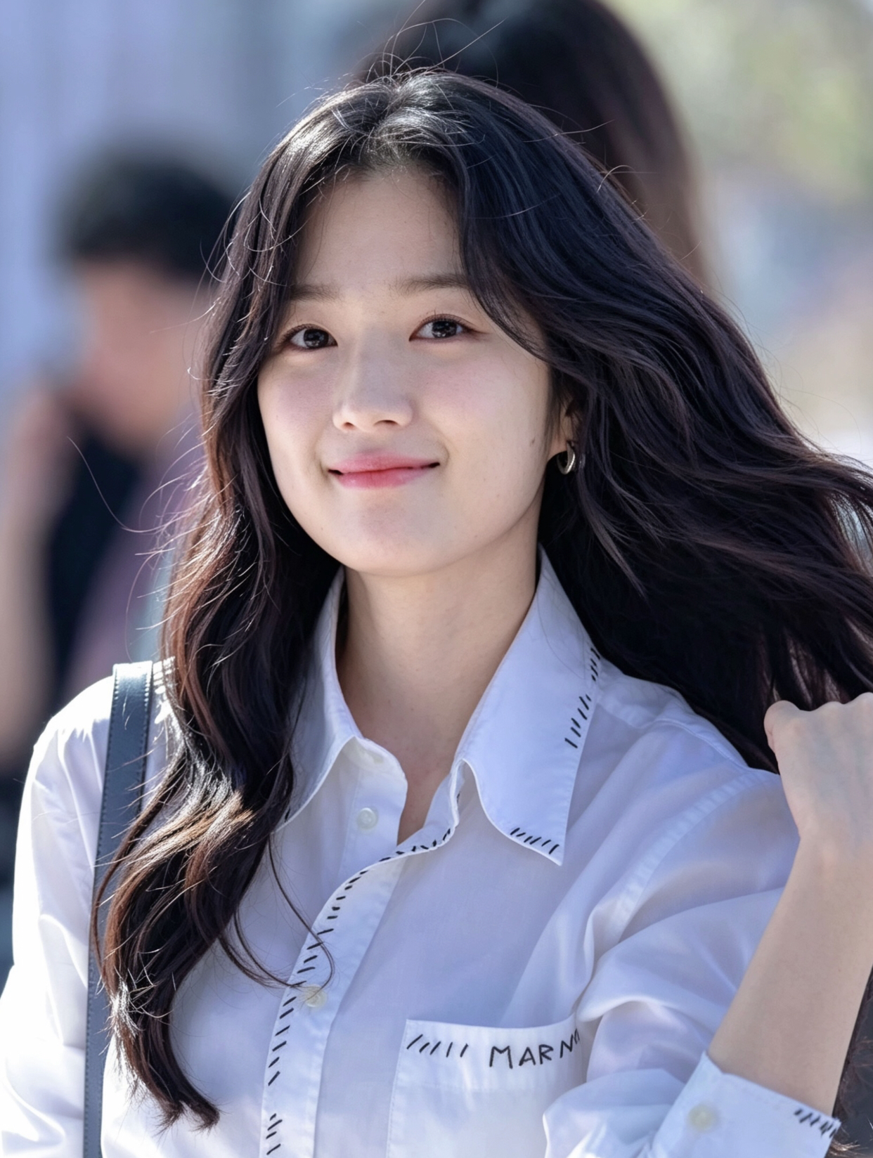 Recent activity shot of Kim Hyeyoon
