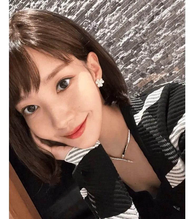 Latest photo of Park Minyoung