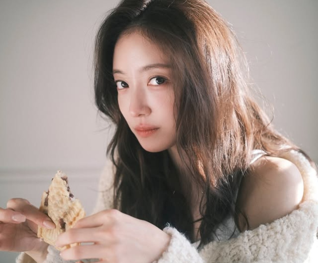 Latest photo of Lee Seyoung