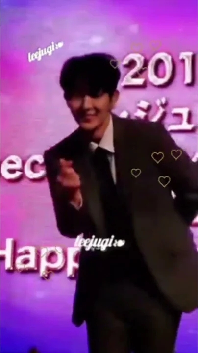 Momen yang diabadikan oleh penggemar Lee Joongi