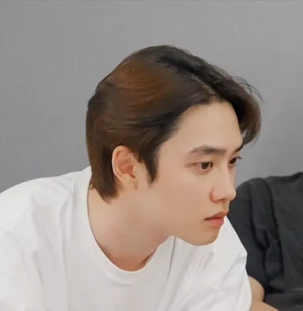 Foto terbaru dari Doh Kyungsoo (D.O.)