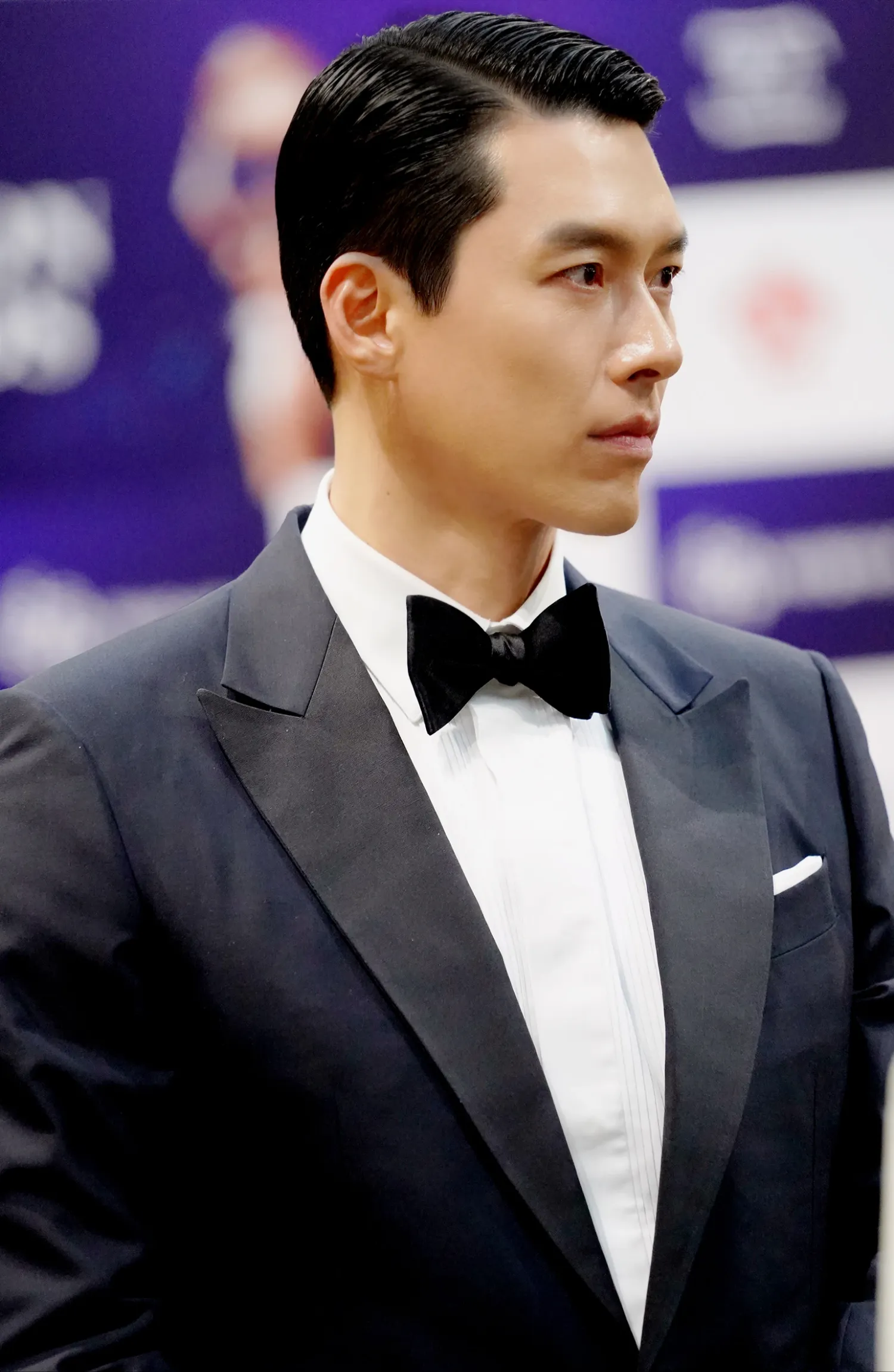 Momen yang diabadikan oleh penggemar Hyun Bin