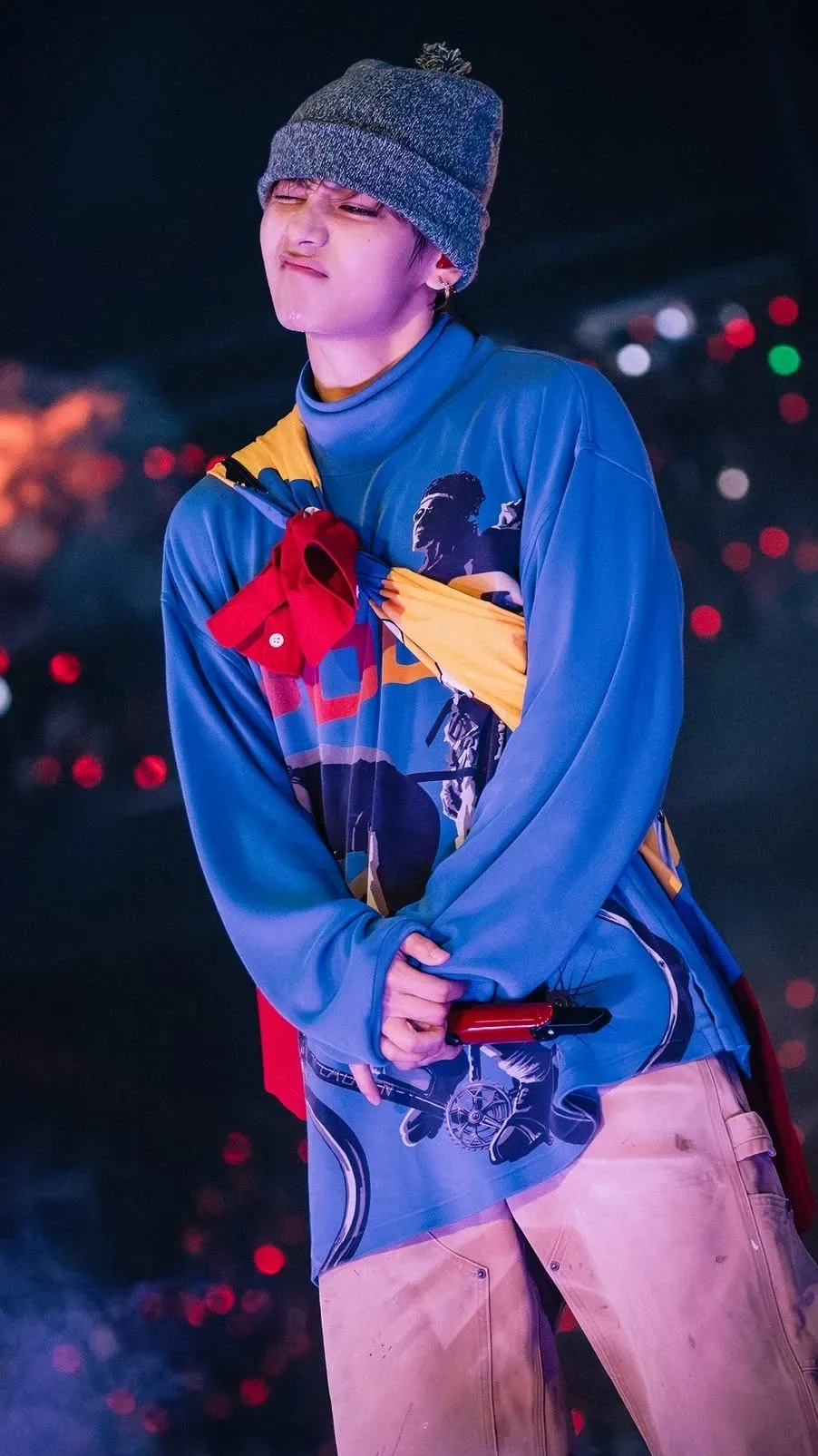 Emotional wallpaper shared by fans for Kim Taehyung (V)