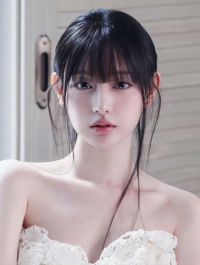 Behind-the-scenes cut of Kim Jiwon