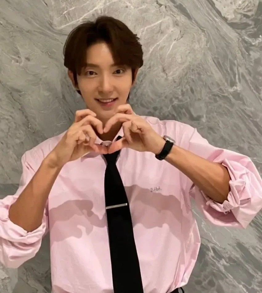 이준기 최근 활동샷