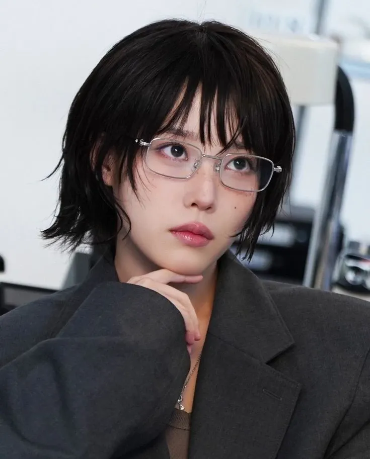 A moment captured by a fan of IU