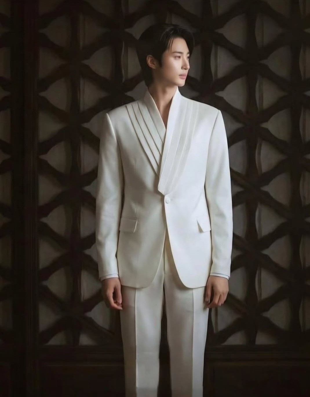 Latest photo of Byeon Wooseok