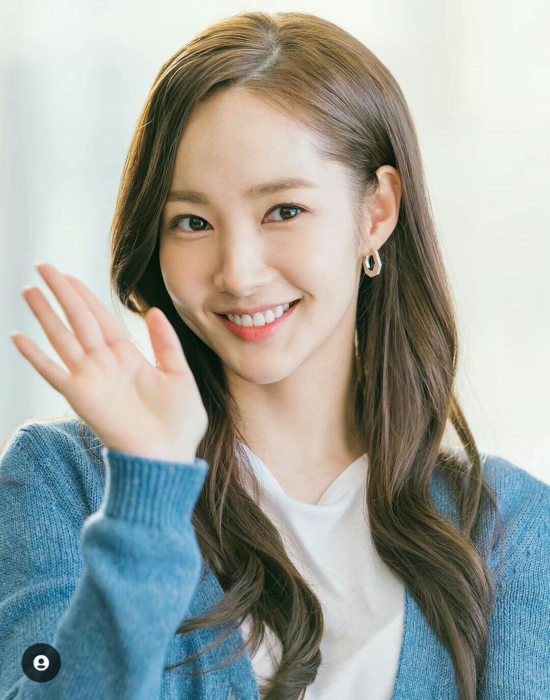 Latest photo of Park Minyoung