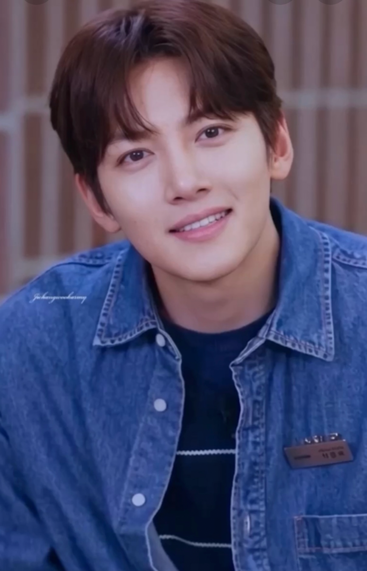 Behind-the-scenes cut of Ji Changwook