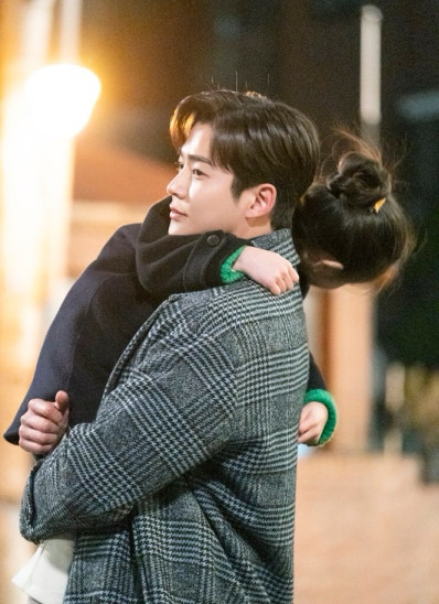 Cuplikan di balik layar dari Rowoon