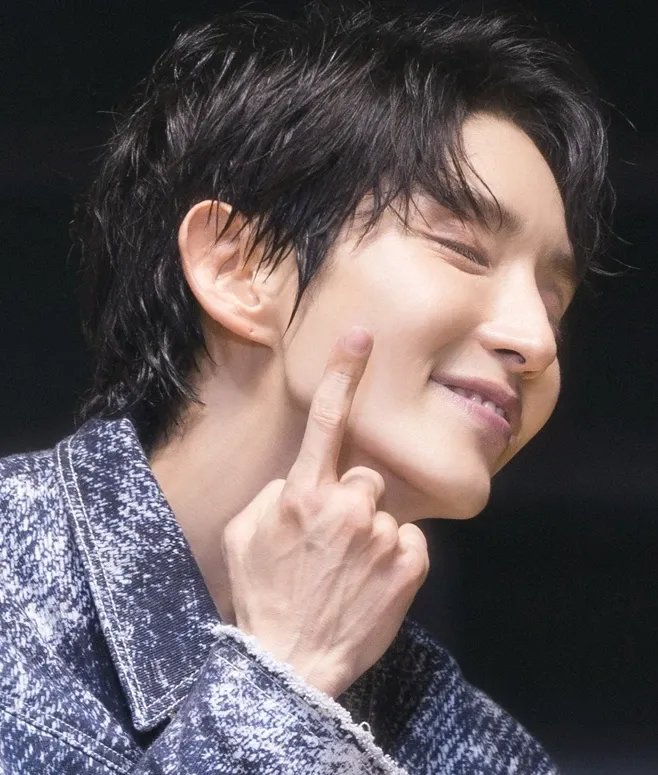 Momen yang diabadikan oleh penggemar Lee Joongi