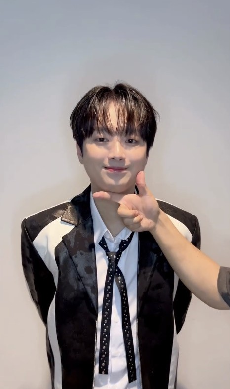 Representative background image loved by Lee Chanwon fandom