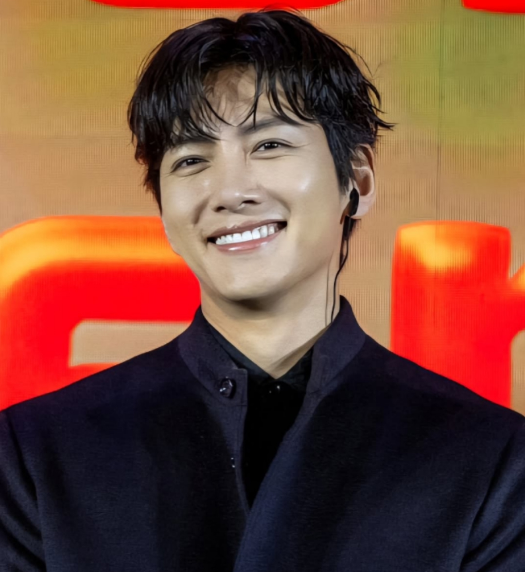 지창욱의 최신 사진