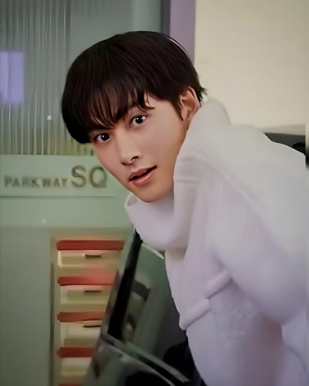 チ・チャンウクの最新写真