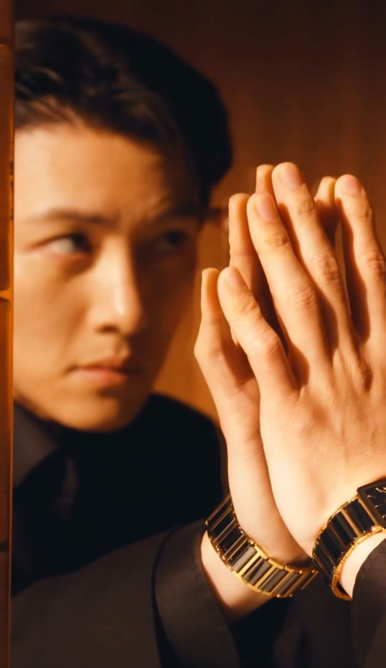 Behind-the-scenes cut of Ji Changwook