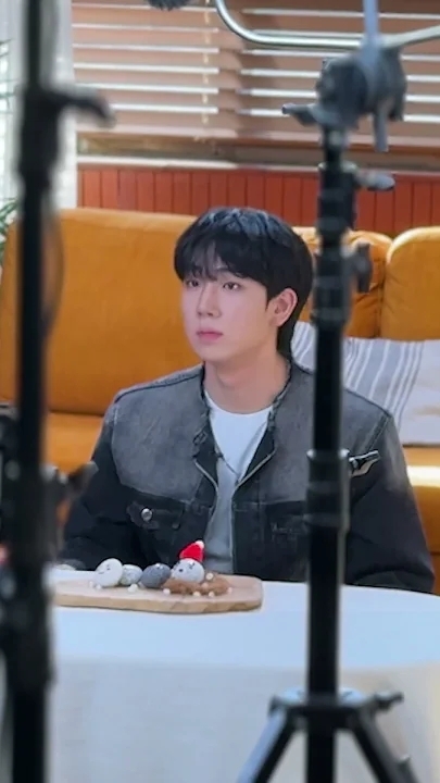 Emotional wallpaper shared by fans for Choi Sooho