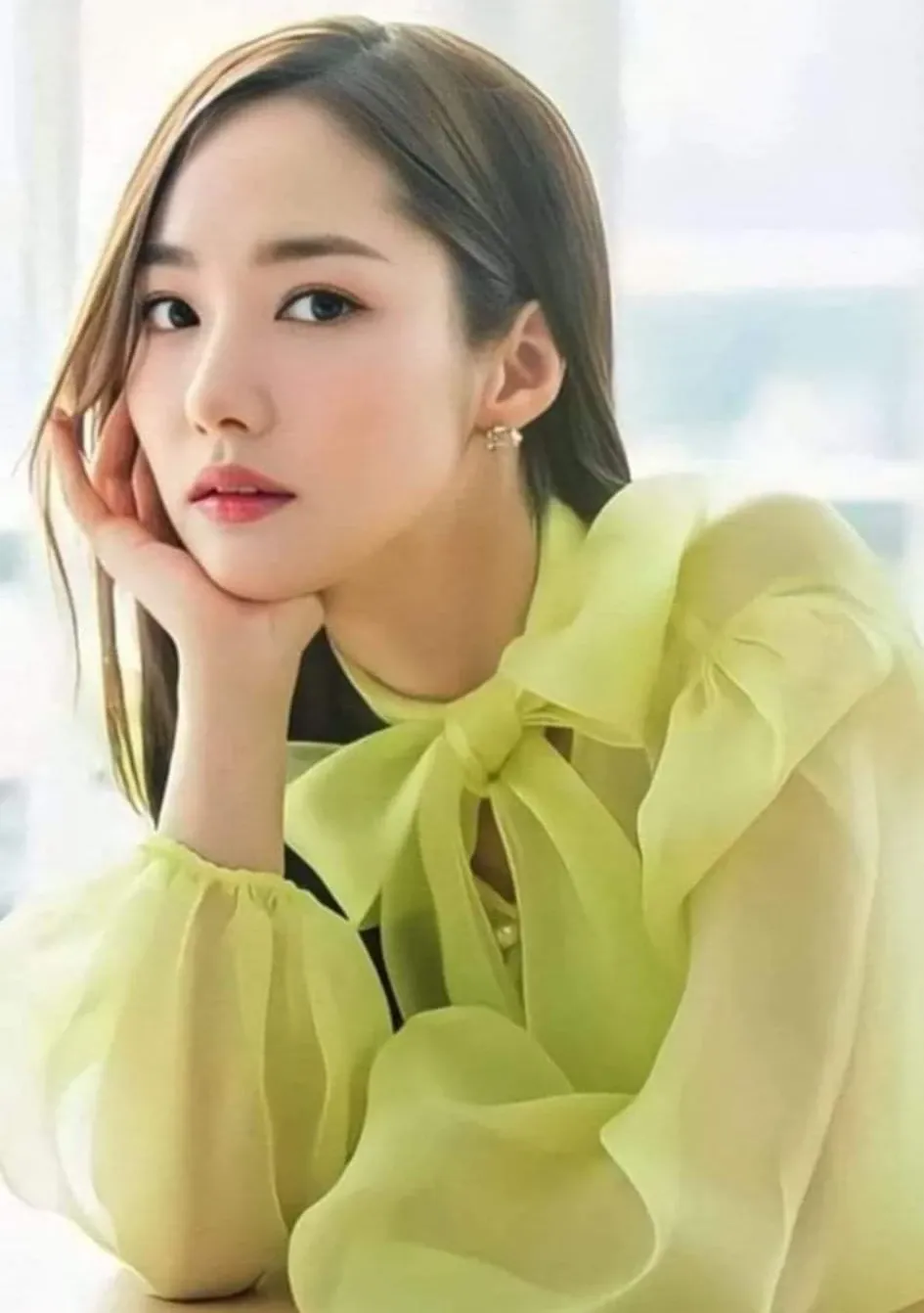 Recent activity shot of Park Minyoung