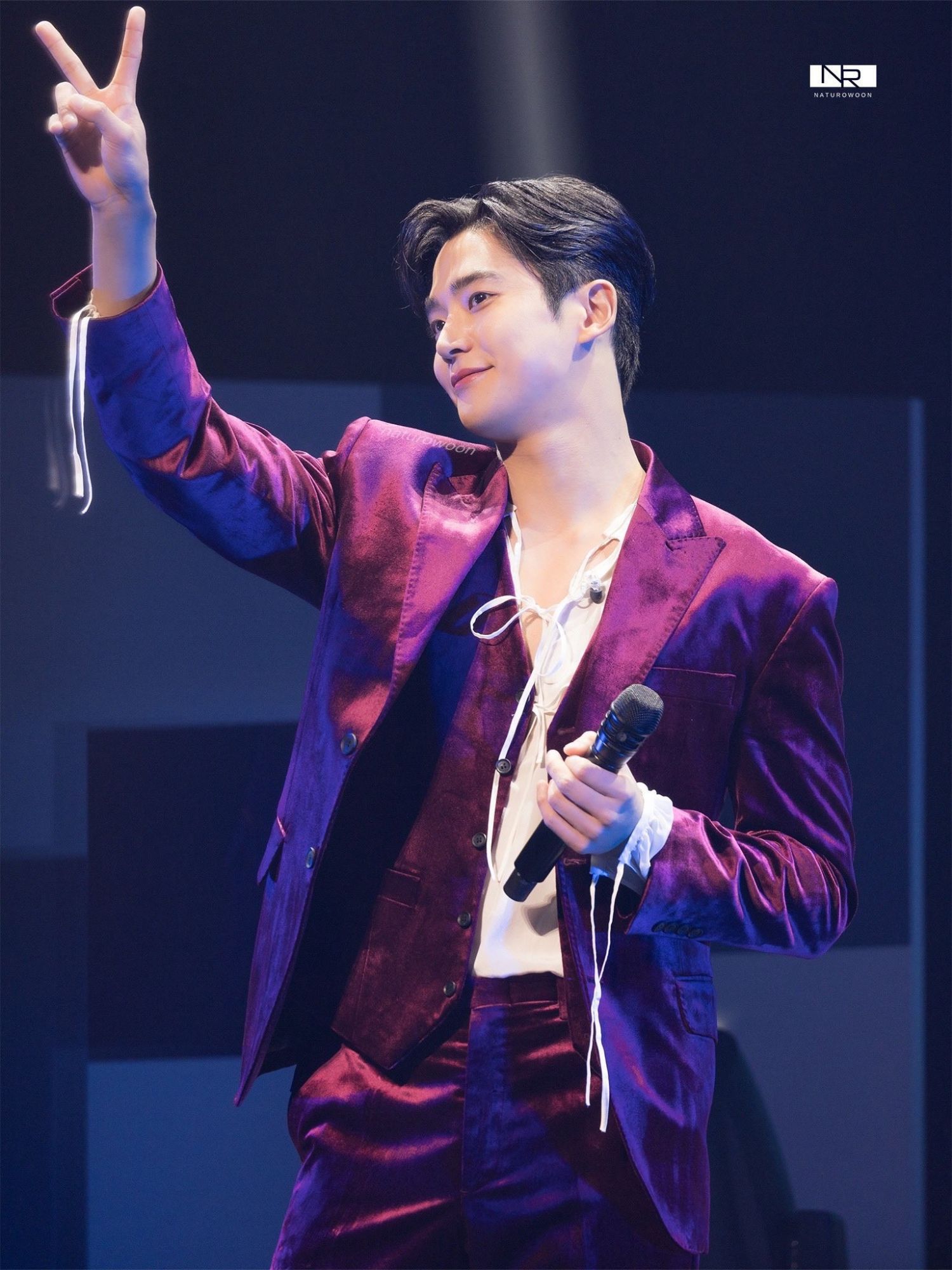 Foto terbaru dari Rowoon