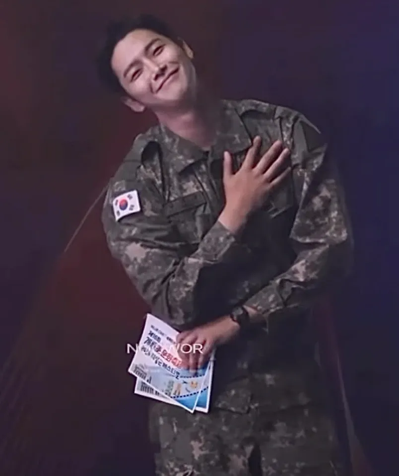 Momen yang diabadikan oleh penggemar Rowoon