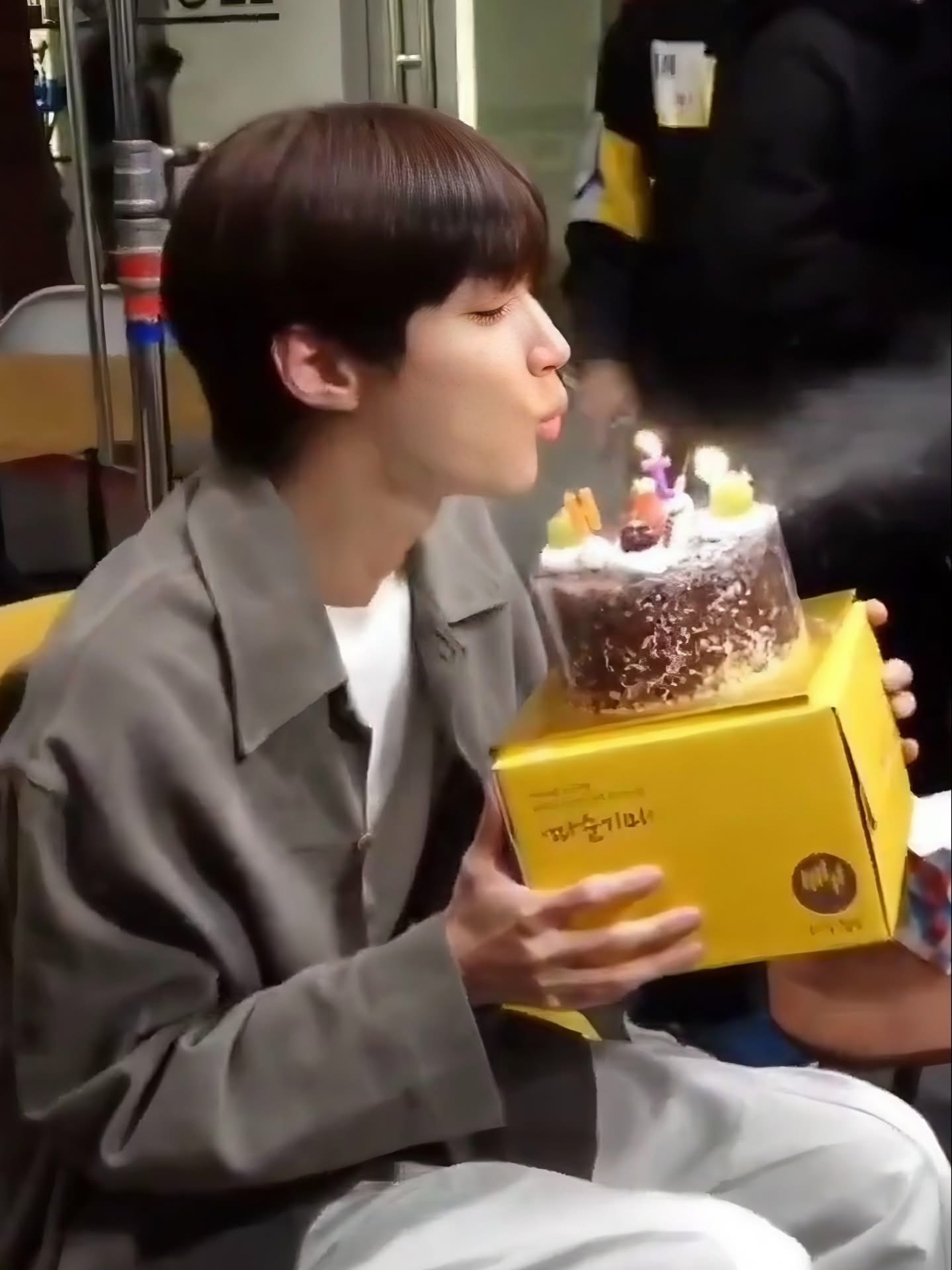 황인엽의 최신 사진